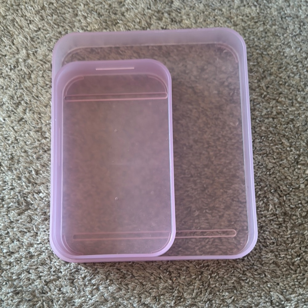 Transparent Pink makeup brush holder